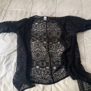 Black Shall/cover up